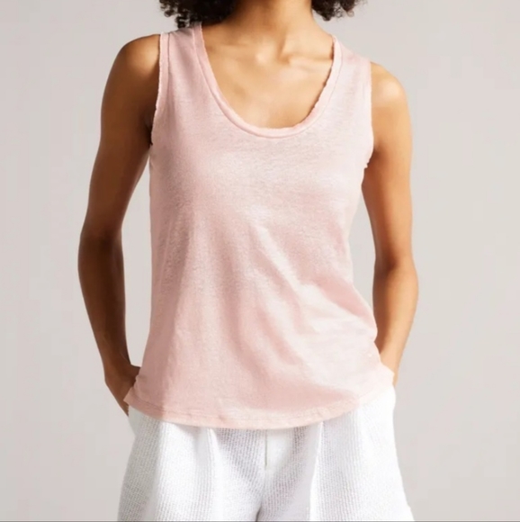 Ted Baker London Other - Ted Baker Lavanna Scpnck Metallic Vest Top Size 4